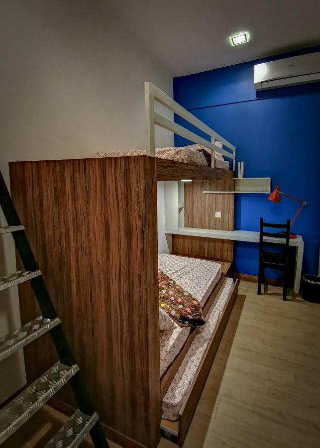 Ria Homestay Johor Bahru Exterior photo