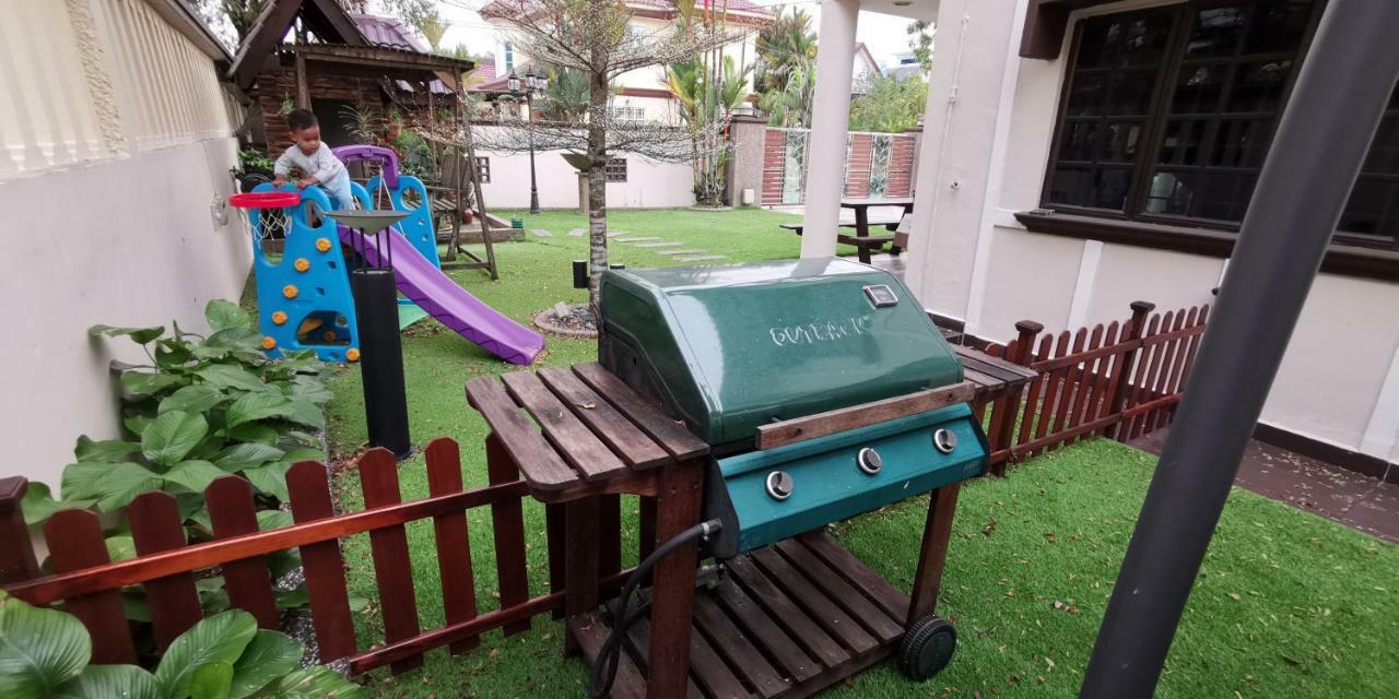 Ria Homestay Johor Bahru Exterior photo